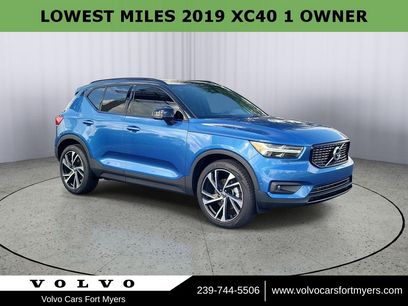 Used 2019 Volvo XC40 T5 R-Design