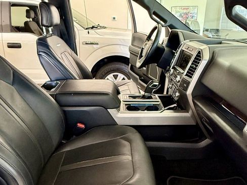Used 2015 Ford F150 Platinum w/ Equipment Group 701A Luxury AWD/4WD image 24