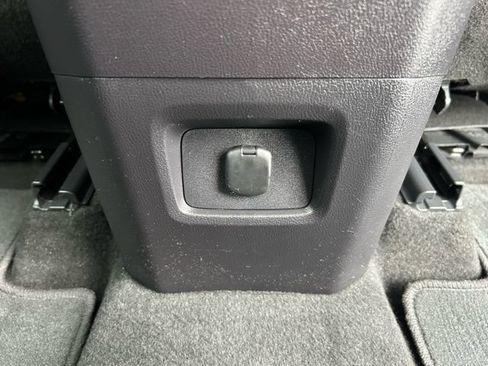Used 2024 Toyota Grand Highlander AWD image 41