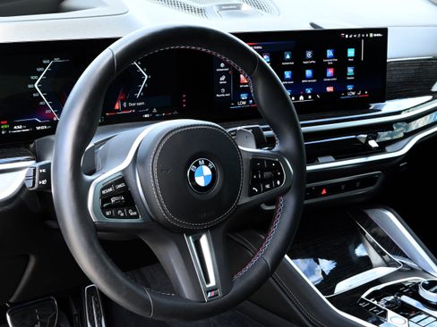 Certified 2025 BMW X6 M60i AWD/4WD image 13