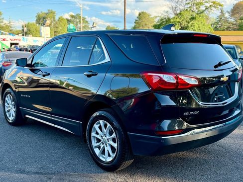 Used 2019 Chevrolet Equinox LT w/ Driver Convenience Package AWD/4WD image 3