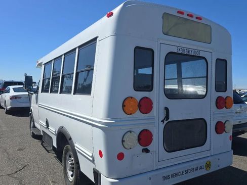 Used 2012 Chevrolet Express 3500 w/ School Bus Package image 7