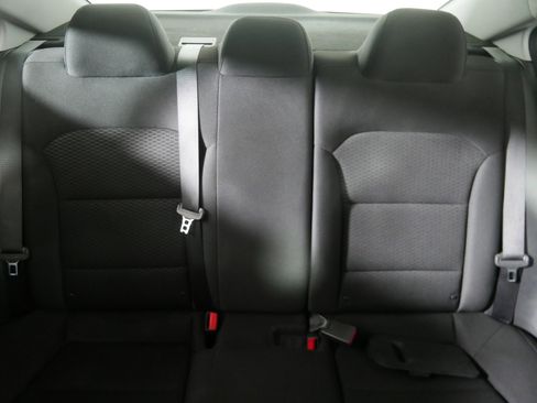 Used 2019 Hyundai Elantra SEL w/ Cargo Package image 13