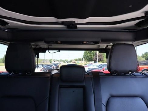 New 2025 Ford Bronco Badlands w/ Sasquatch Package AWD/4WD image 53
