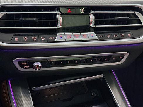 Used 2020 BMW X5 M50i w/ Executive Package image 16