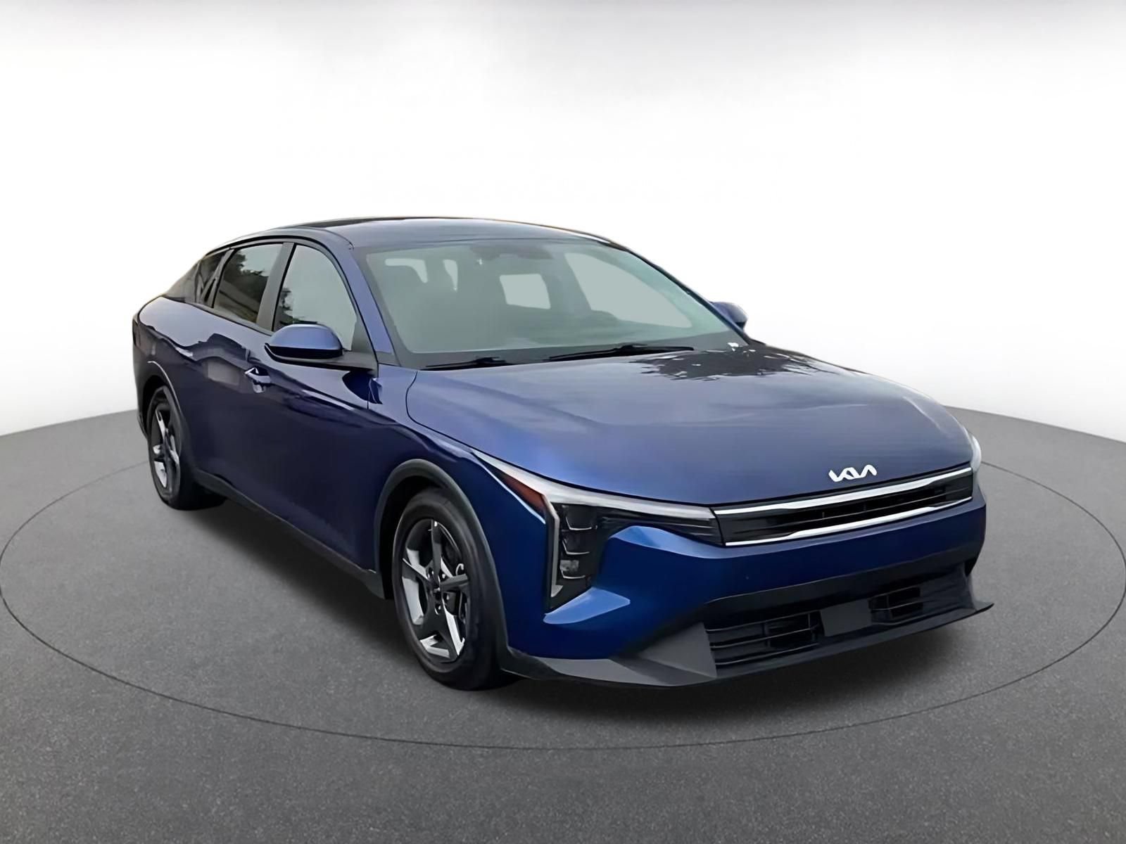 Used 2025 Kia K4 FWD image 3