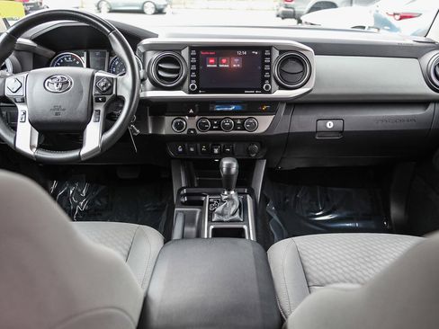 Used 2021 Toyota Tacoma SR5 image 11