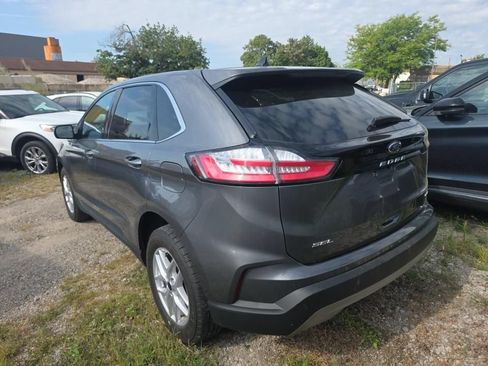 Used 2023 Ford Edge SEL w/ Convenience Package AWD/4WD image 4