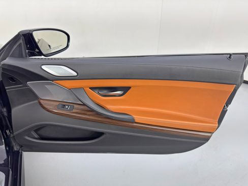 Used 2017 BMW M6 Convertible image 44