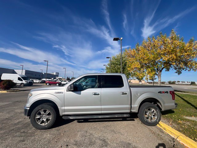 Used 2016 Ford F150 XLT w/ Equipment Group 302A Luxury AWD/4WD image 4