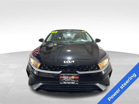 Used 2023 Kia Forte LXS image 2