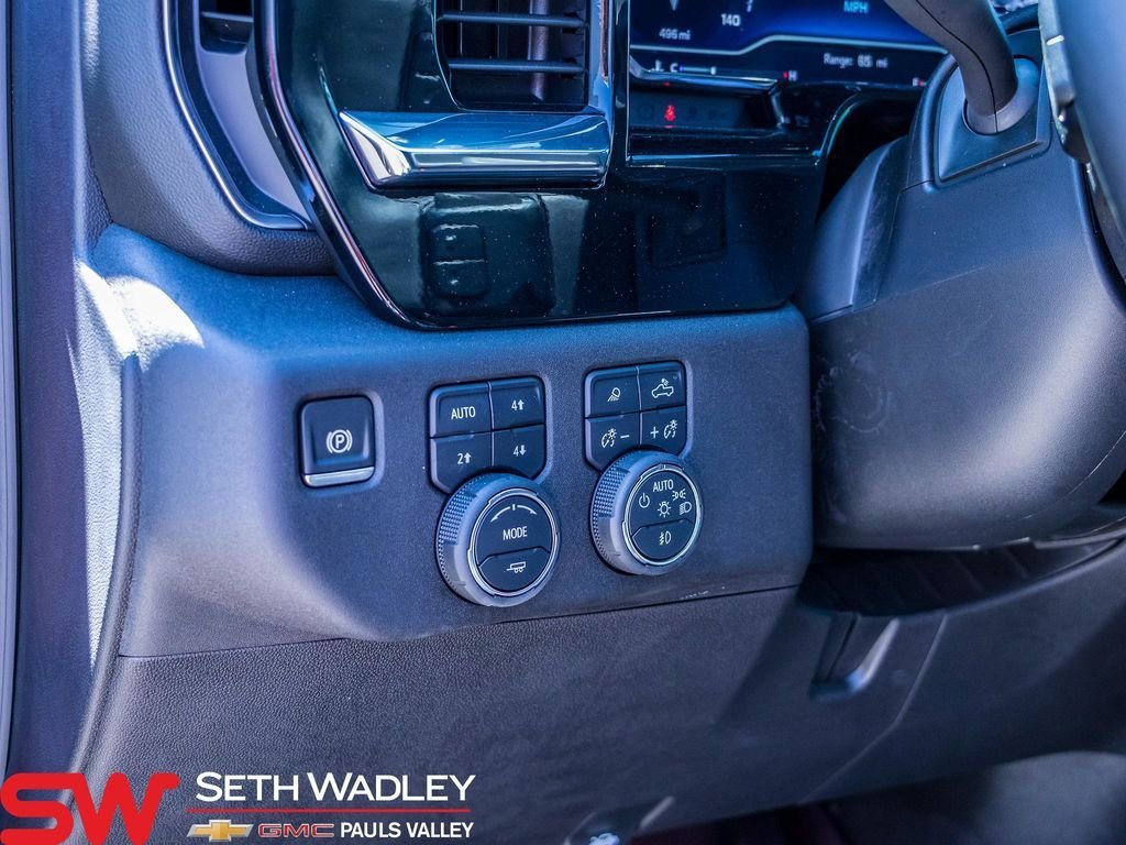 New 2025 Chevrolet Silverado 1500 RST AWD/4WD image 32