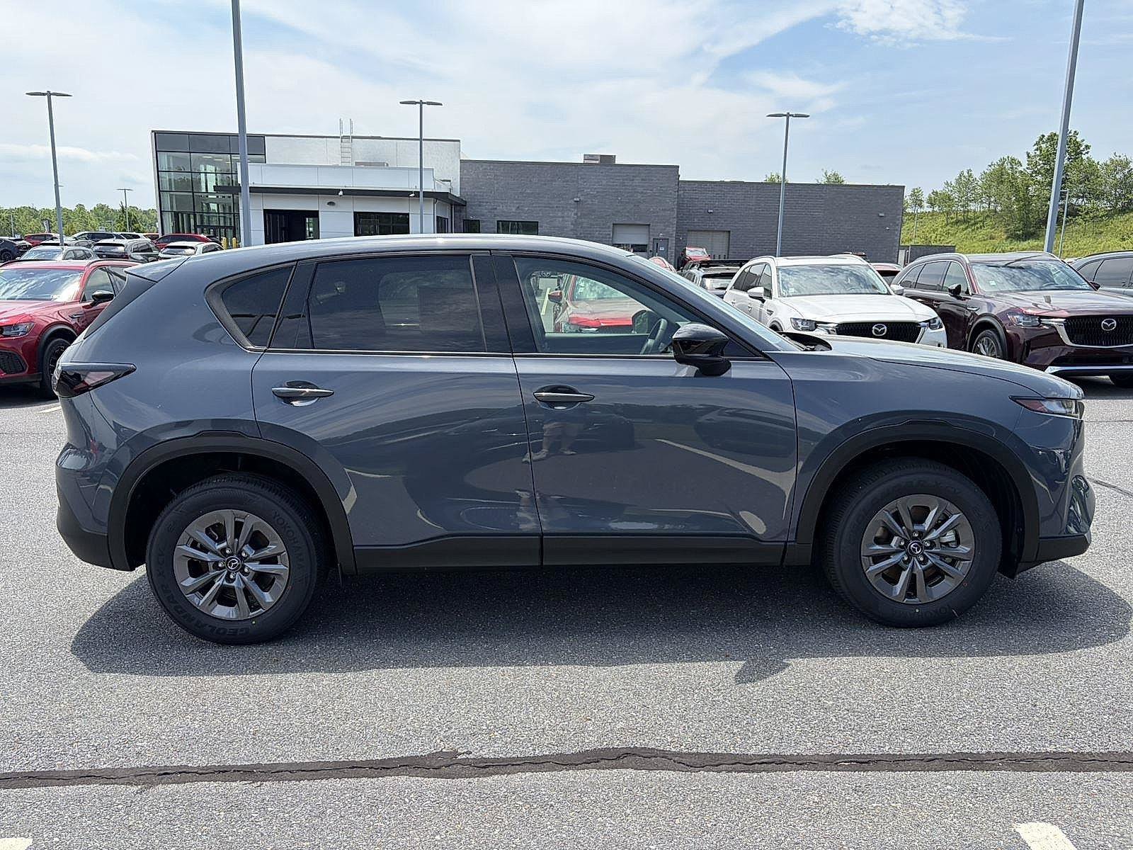 New 2026 MAZDA CX-5 Select AWD/4WD image 2