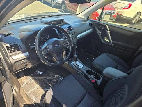 Used 2014 Subaru Forester 2.5i Premium w/ All-Weather Package AWD/4WD image 15