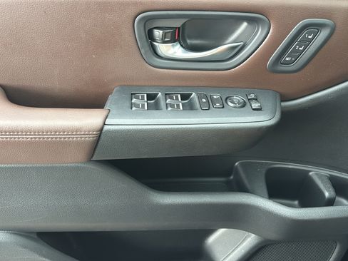 Certified 2024 Honda Pilot Elite image 21