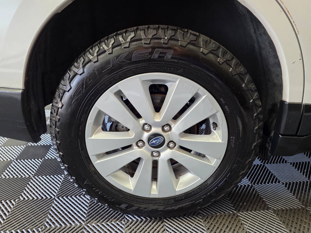 Used 2019 Subaru Outback 2.5i Premium AWD/4WD image 37