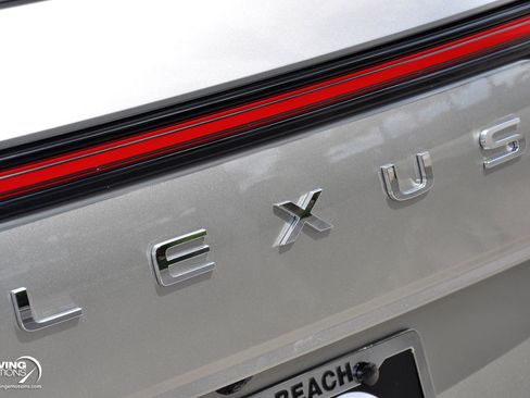 Used 2026 Lexus LX 700h Luxury AWD/4WD image 23