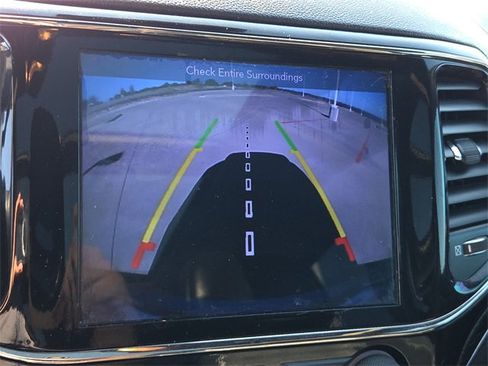 Used 2019 Jeep Grand Cherokee High Altitude image 20