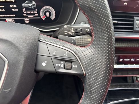 Used 2023 Audi SQ5 Premium Plus w/ Premium Plus Package image 18