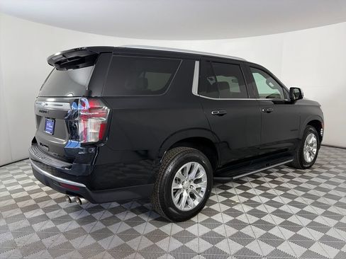 Used 2021 Chevrolet Tahoe Premier w/ Premium Package AWD/4WD image 7