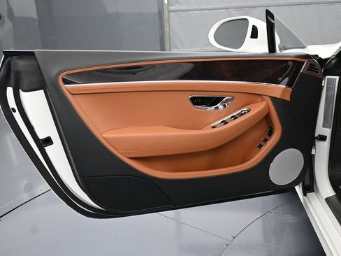 New 2026 Bentley Continental GT image 15