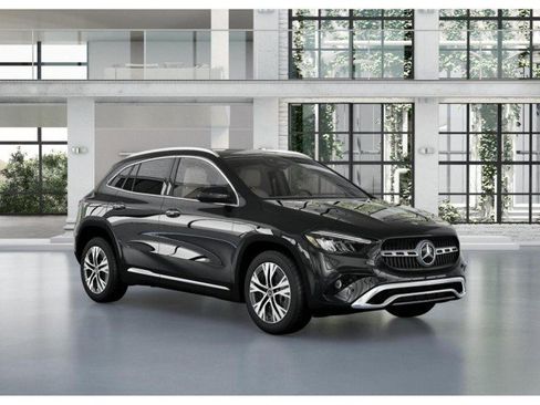 Certified 2025 Mercedes-Benz GLA 250 image 23