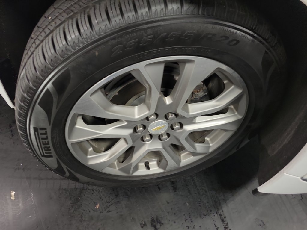 Used 2018 Chevrolet Traverse Premier w/ LPO, Floor Liner Package AWD/4WD image 11