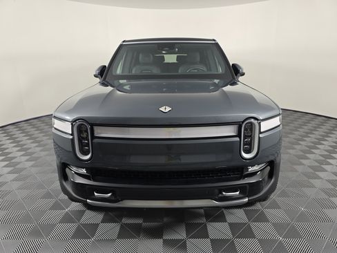 Used 2023 Rivian R1S Adventure AWD/4WD image 8