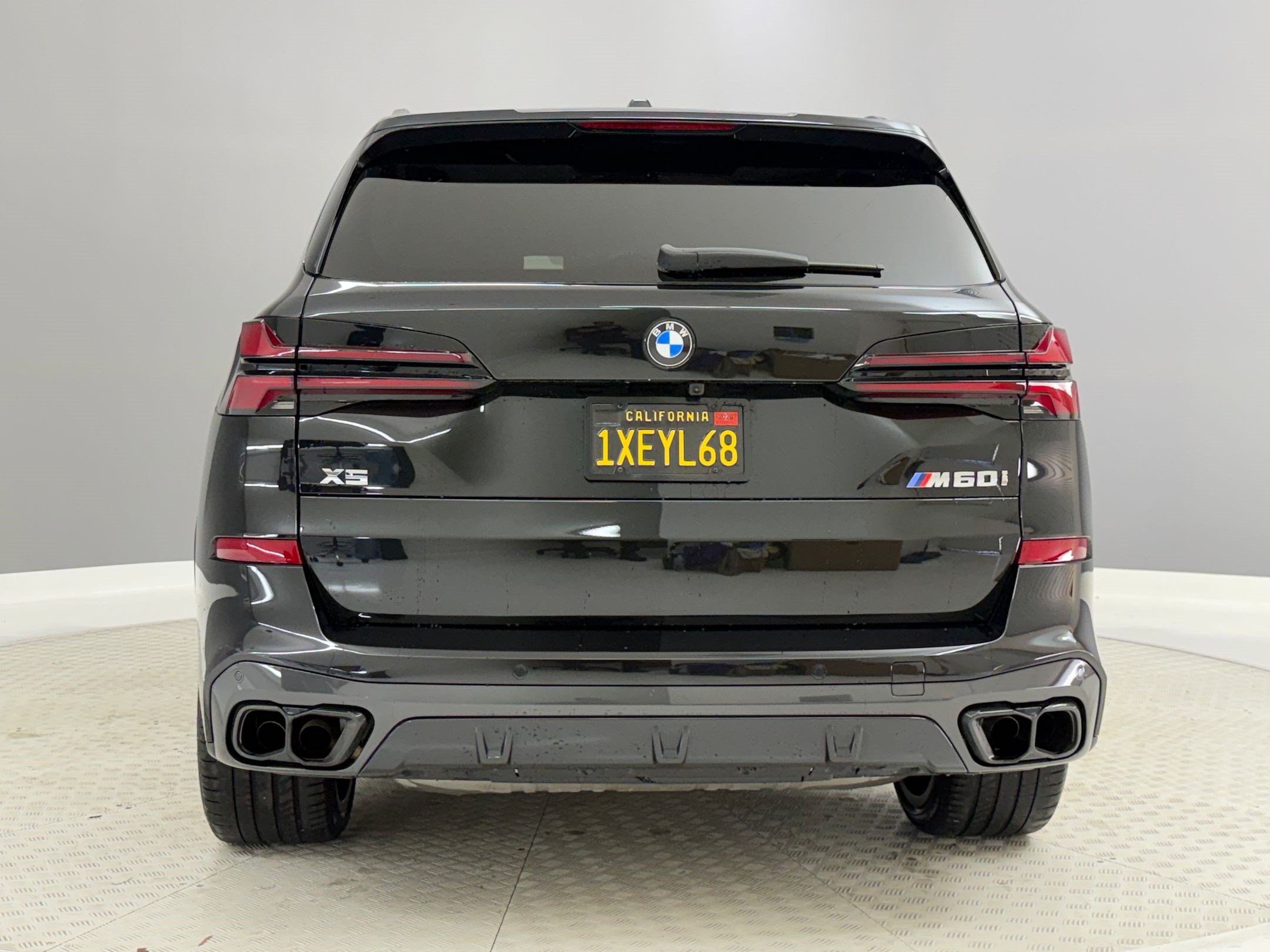 Certified 2024 BMW X5 M60i AWD/4WD image 10