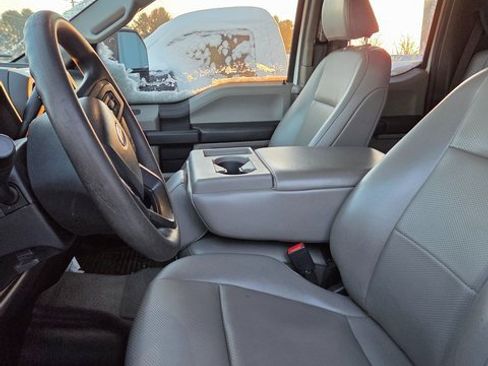 Used 2021 Ford F250 XL w/ Power Equipment Group image 3