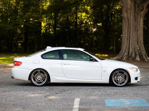 Used 2011 BMW 335is Coupe image 6