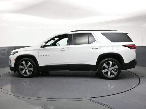 Certified 2023 Chevrolet Traverse LT w/ LT Premium Package AWD/4WD image 2