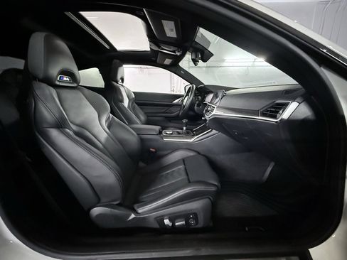 Used 2022 BMW M4 Coupe w/ Executive Package image 26