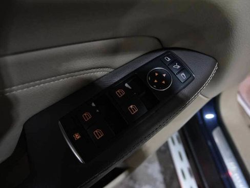 Used 2013 Mercedes-Benz ML 350 4MATIC image 19