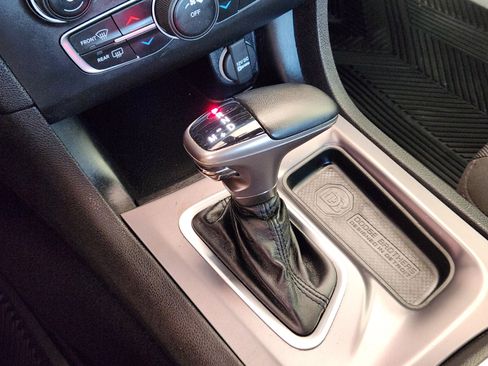 Used 2020 Dodge Charger SXT image 21