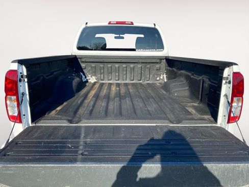 Used 2021 Nissan Frontier S image 29
