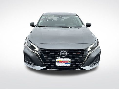 New 2025 Nissan Altima 2.5 SR w/ SR Premium Package image 8