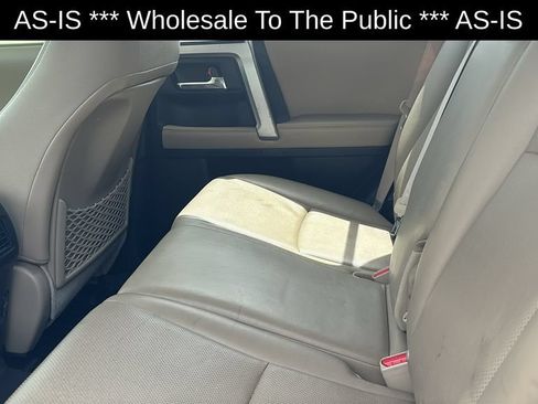 Used 2014 Toyota 4Runner Limited AWD/4WD image 28