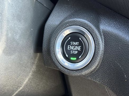 Used 2023 Chevrolet TrailBlazer RS w/ Sun and Liftgate Package image 14