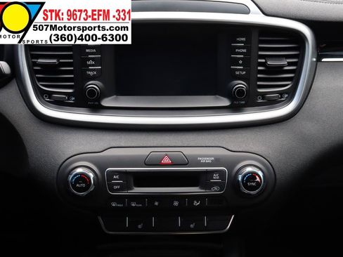 Used 2019 Kia Sorento S AWD/4WD image 21