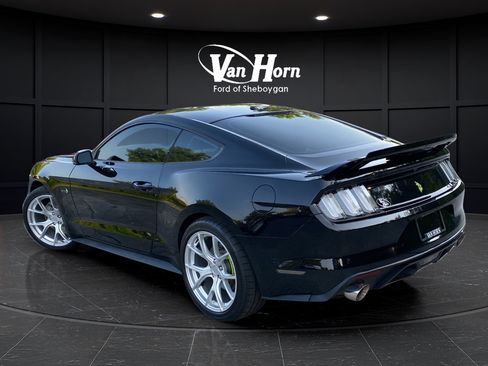 Used 2015 Ford Mustang GT Premium w/ Equipment Group 401A RWD image 5