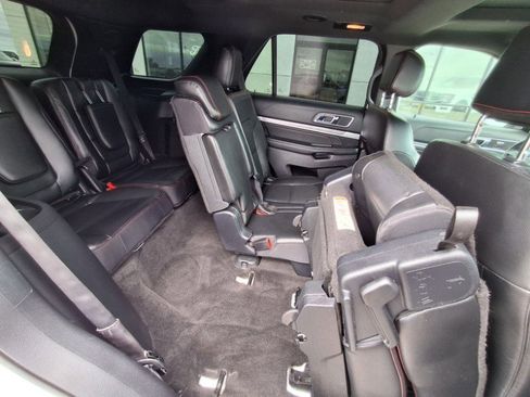 Used 2016 Ford Explorer Sport w/ Equipment Group 401A image 23