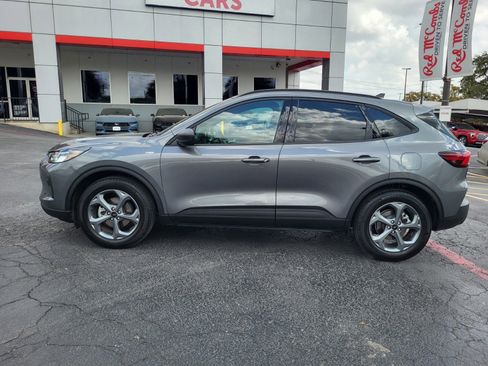 Certified 2025 Ford Escape ST-Line image 7