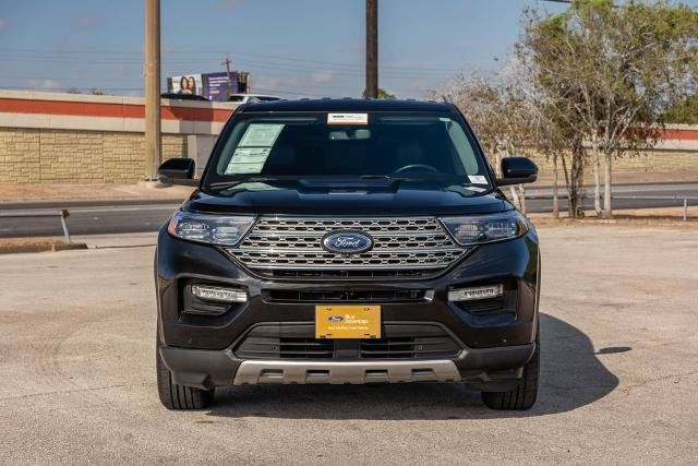 Certified 2022 Ford Explorer Limited w/ Equipment Group 301A RWD image 3