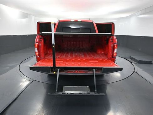 Used 2018 Ford F150 XLT w/ Equipment Group 302A Luxury image 43