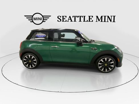 Used 2024 MINI Cooper SE FWD image 13