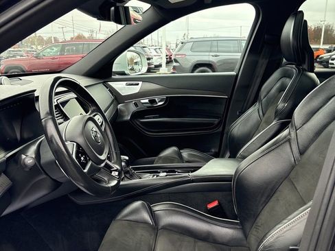 Used 2018 Volvo XC90 T6 R-Design w/ Convenience Package image 32