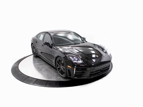 New 2026 Porsche Panamera 4 image 39