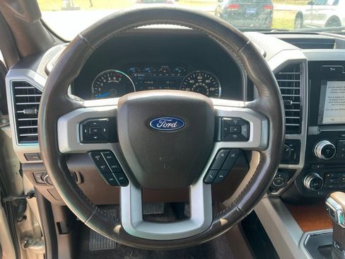 Used 2017 Ford F150 King Ranch w/ Equipment Group 601A Luxury RWD image 29
