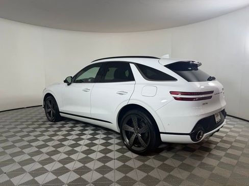 Used 2024 Genesis GV70 3.5T Sport w/ Sport Advanced Package image 5